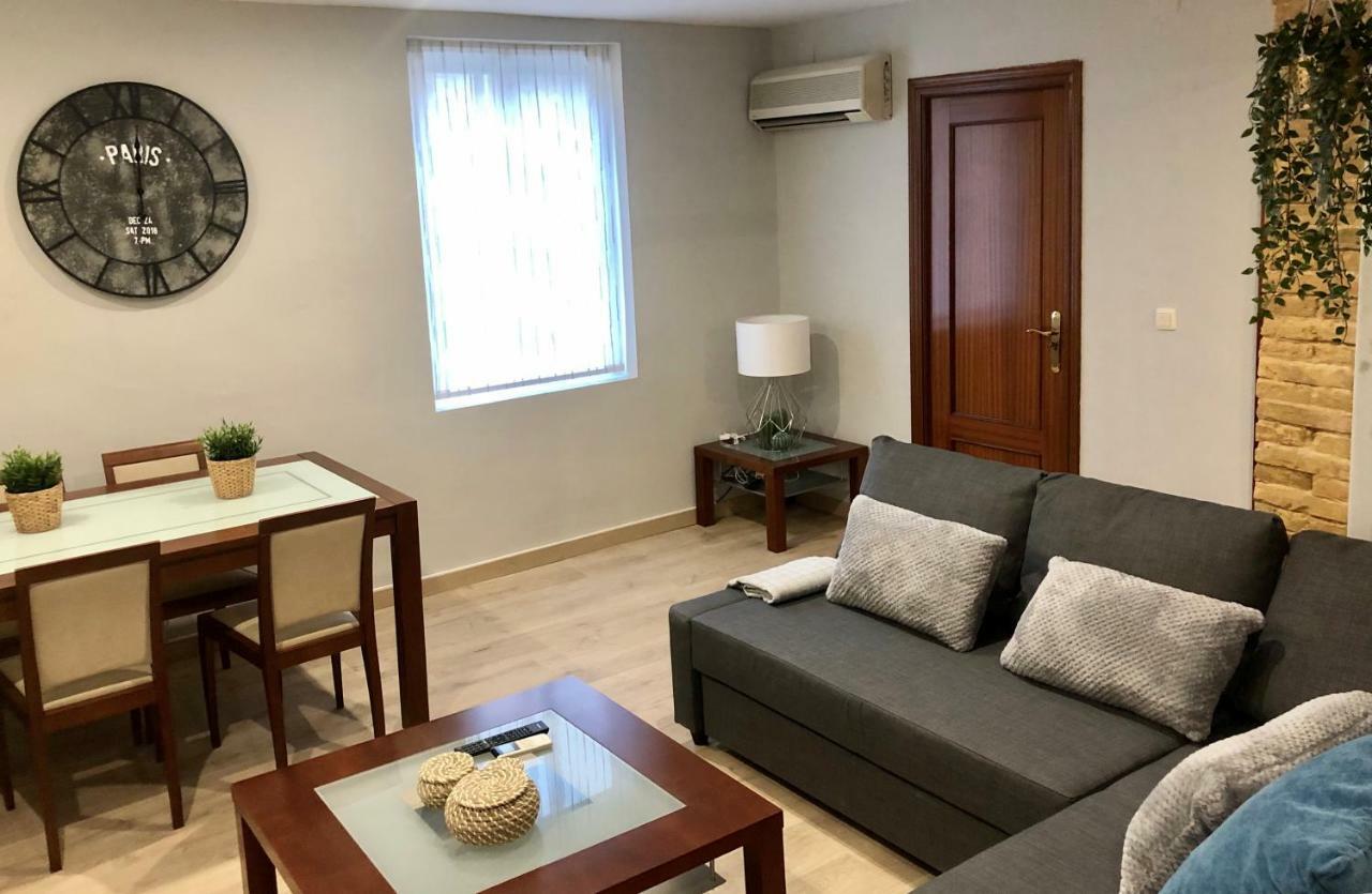 Apartamento San Blas-Antiguo Mercado Central Zaragoza Bagian luar foto