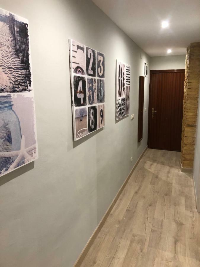 Apartamento San Blas-Antiguo Mercado Central Zaragoza Bagian luar foto